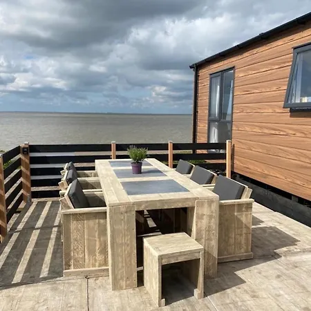 Traumlage Wattenmeer: Luxus-chalet Mit Meerblick